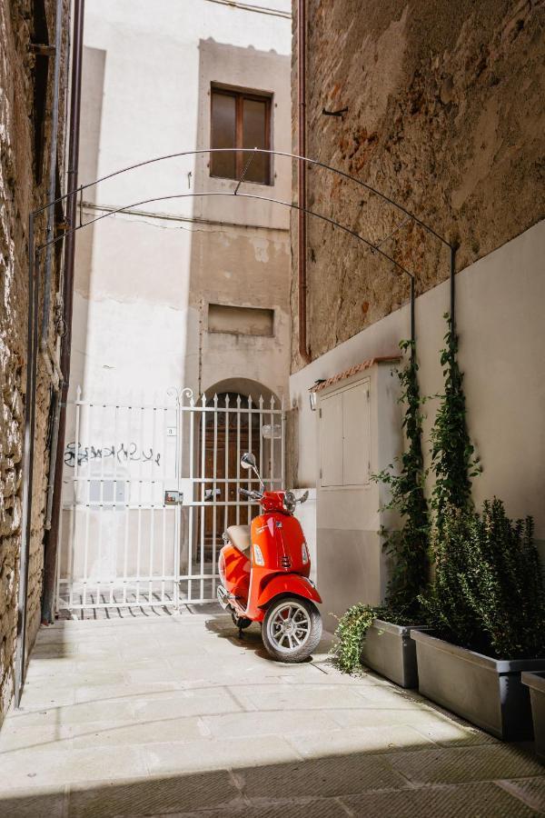 Palazzo 42 - Boutique Hotel & Suites Pistoia Kültér fotó
